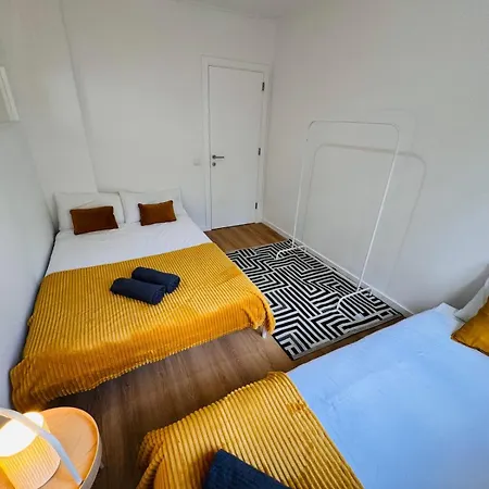 The Crespo House - 2f - & Apartamento Lisboa