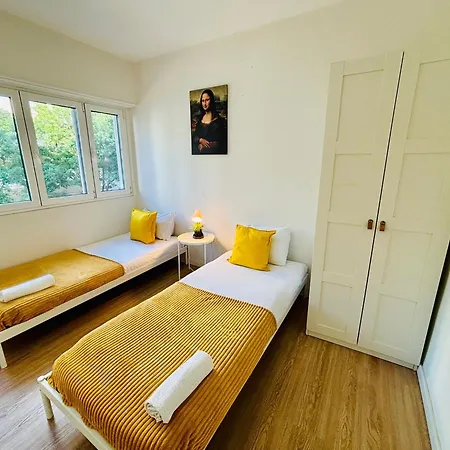 The Crespo House - 2f - & Apartamento Lisboa